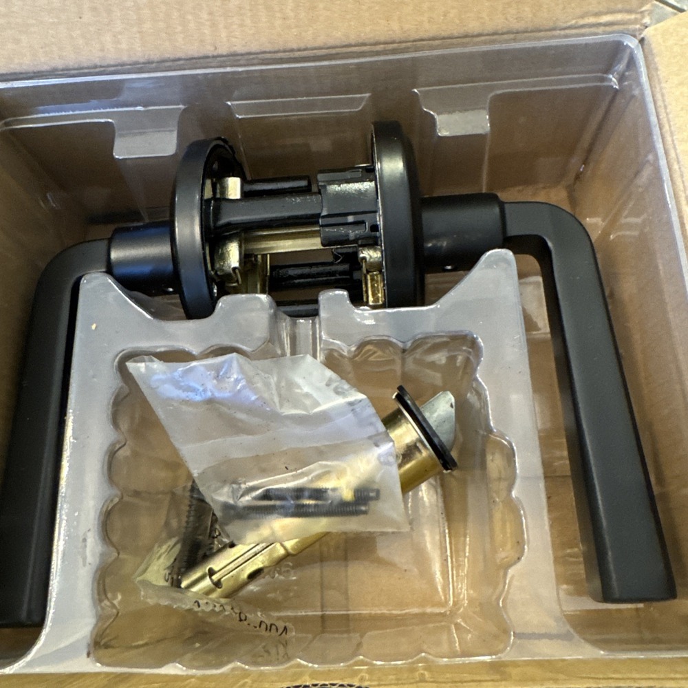 Kwikset 720TDL Trafford Passage Door Lever Set - Black
